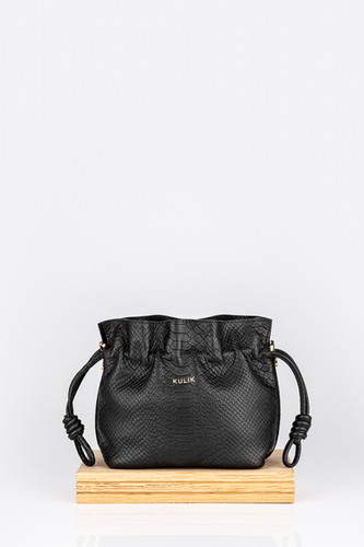 Torebka mini worek ściągany skórzany czarny 