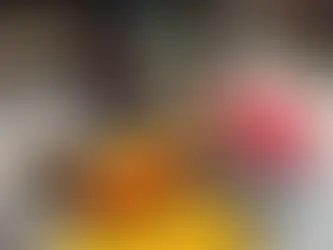 From Worn to Wow: Custom Vinyl Bench Seat Inspired by Ford's Sunset Edition