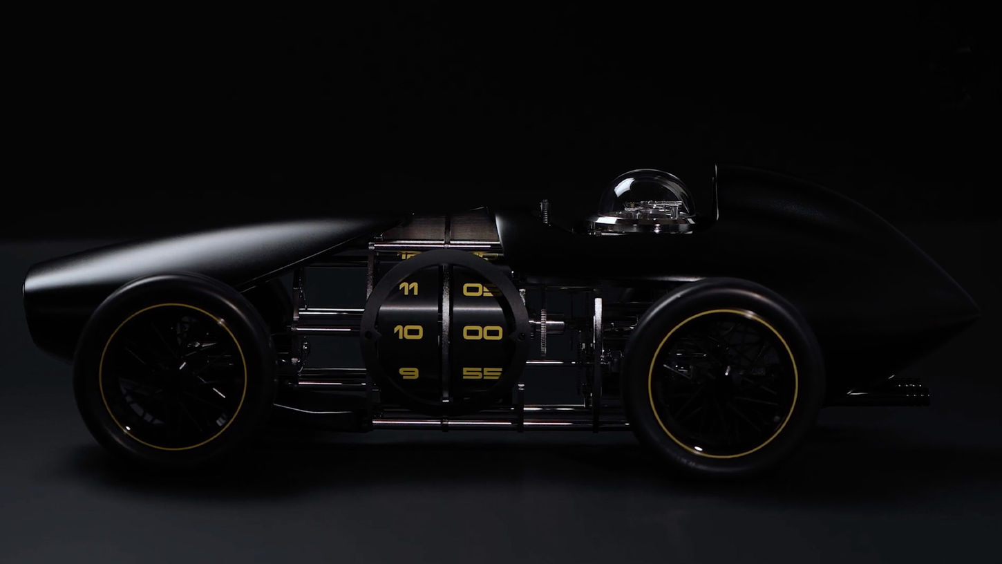 Label Noir x L'Epée 1839 - Time Fast D8 customised side view photography