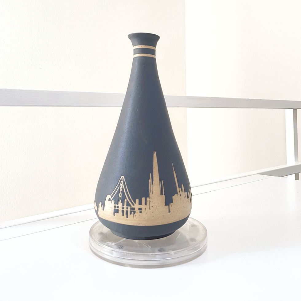 Thumbnail: Skyline Single Stem Genie Vessel