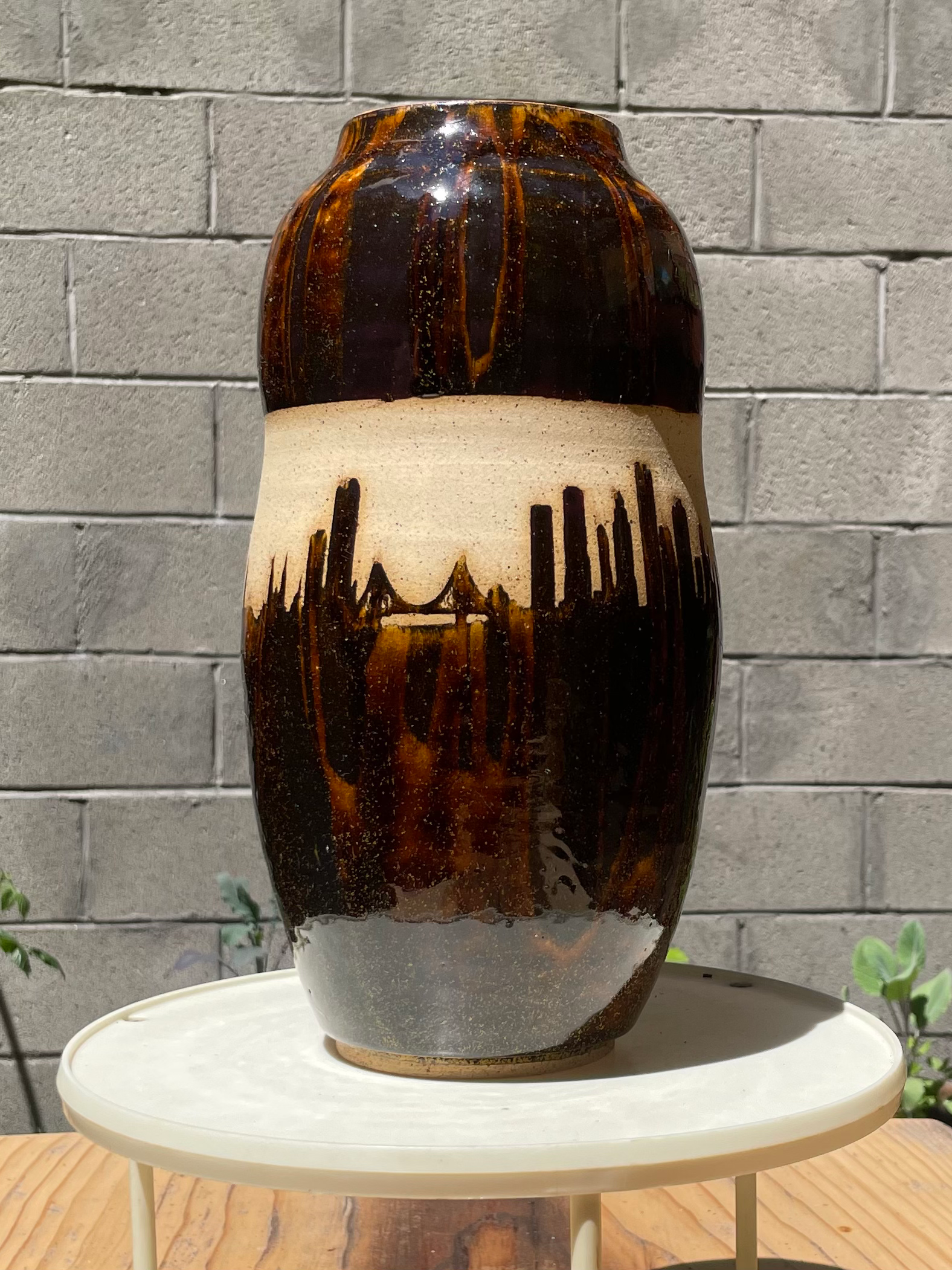 Waxed Double Bubble Skyline Vessel