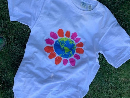 Save the Earth Daisy Summer T-Shirt