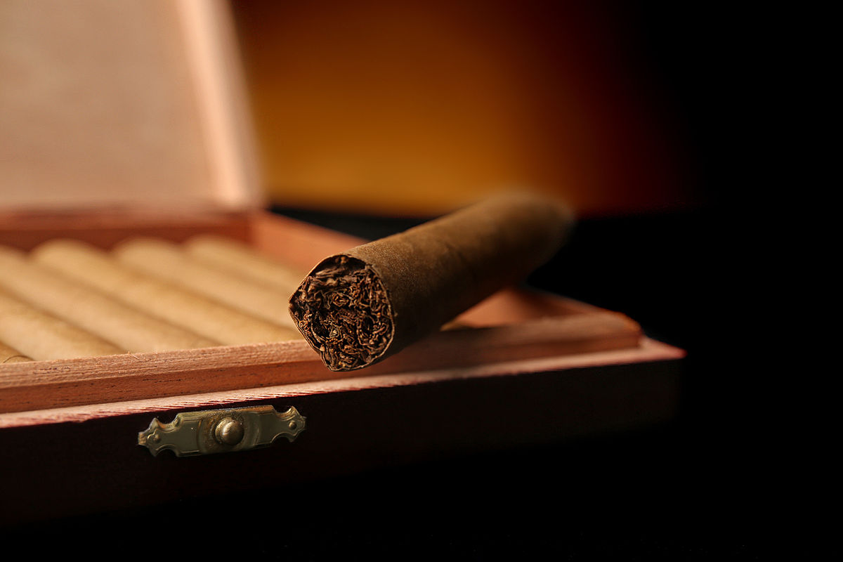 Admiral Cigar Club