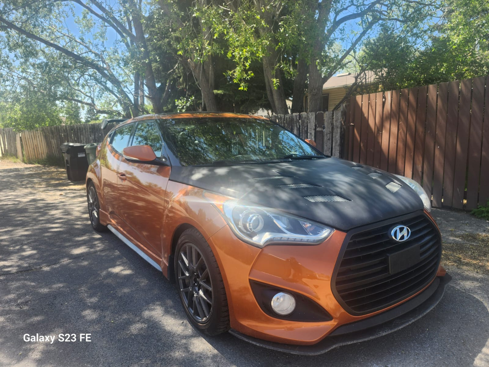 VELOSTER 2015