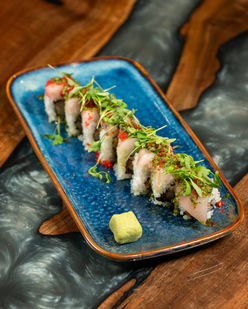 November_Crave_NewMenu_BlancoHamachiRoll-03