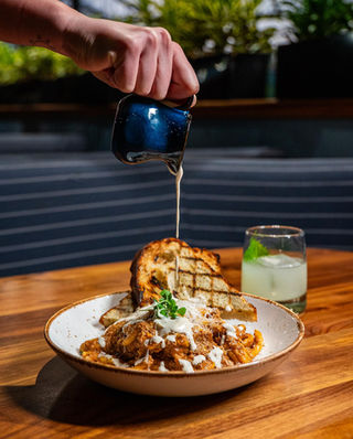 Crave Kitchen & Bar4.jpg