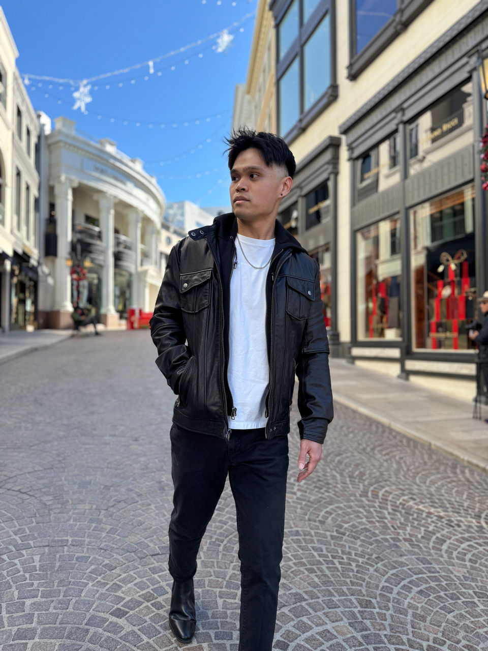 Urban lifestyle dating profile photo taken by Los Angeles dating app photographer