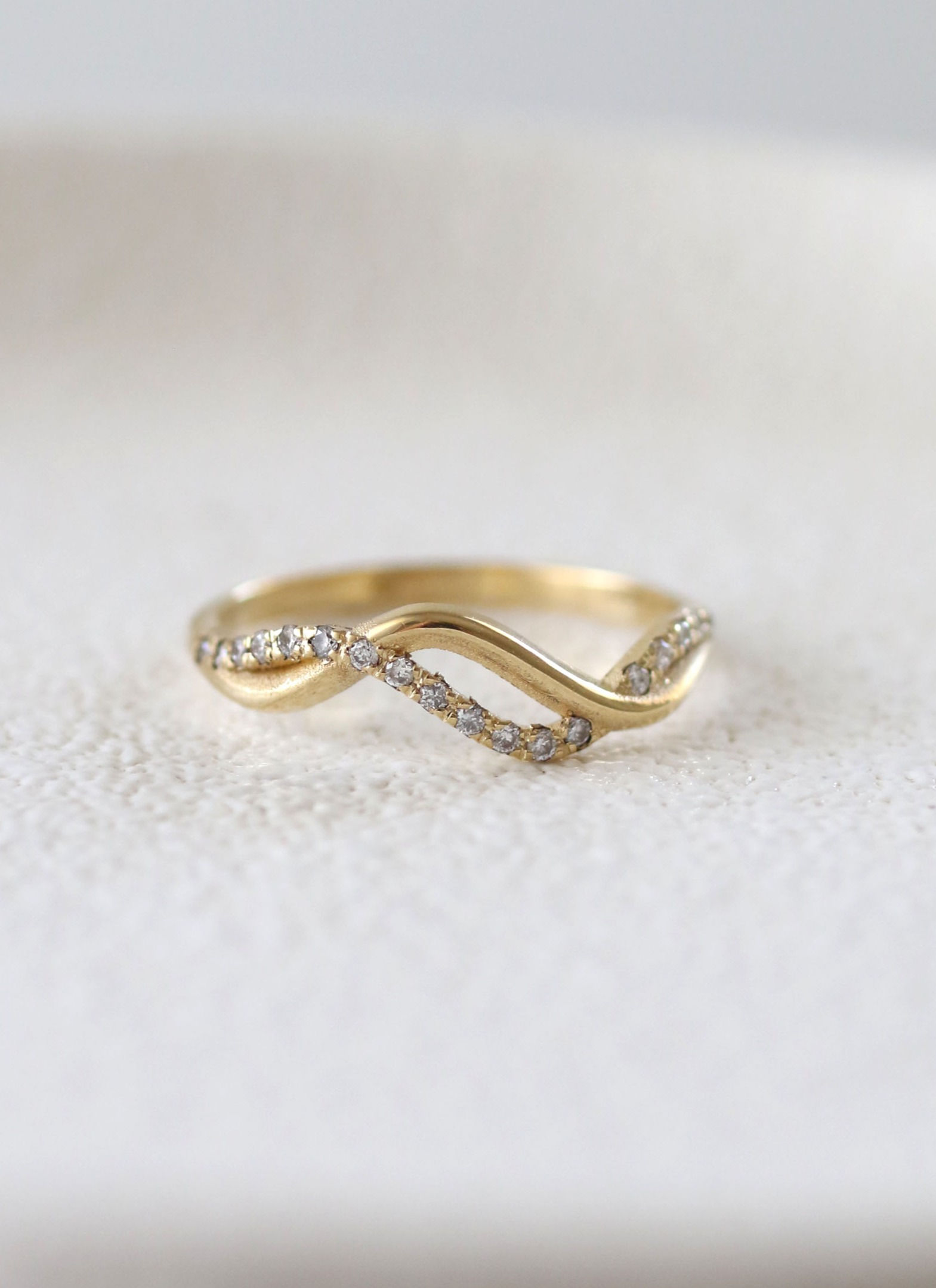 Corfu Ring/ 14k gold and Diamonds