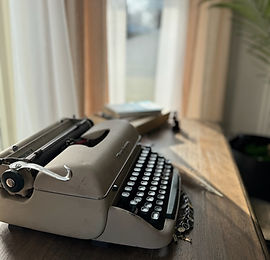 typewriter_edited.jpg