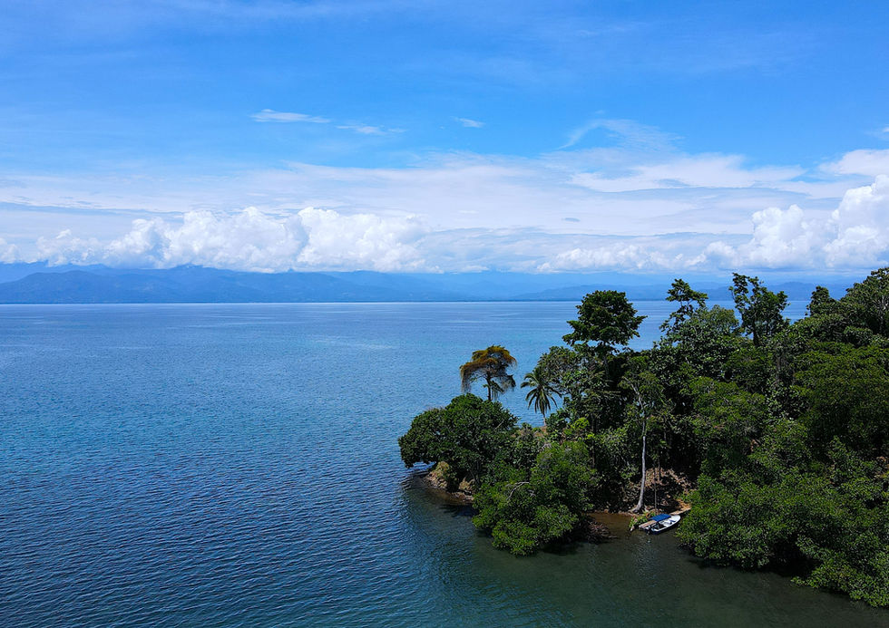 Bird view of the Peninsula land in Bocas del Toro