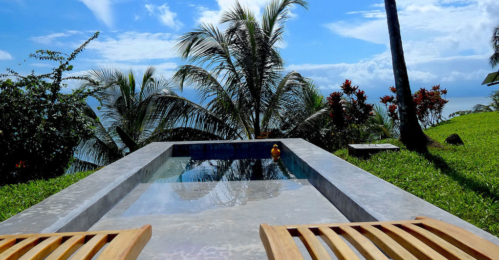 Rectangular relaxing Pool