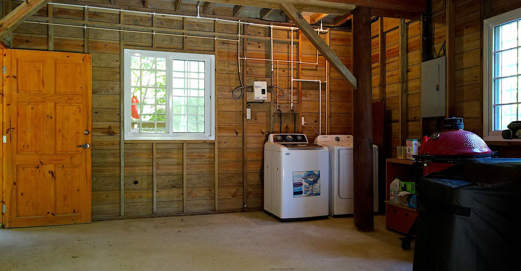 Landry room in the basement