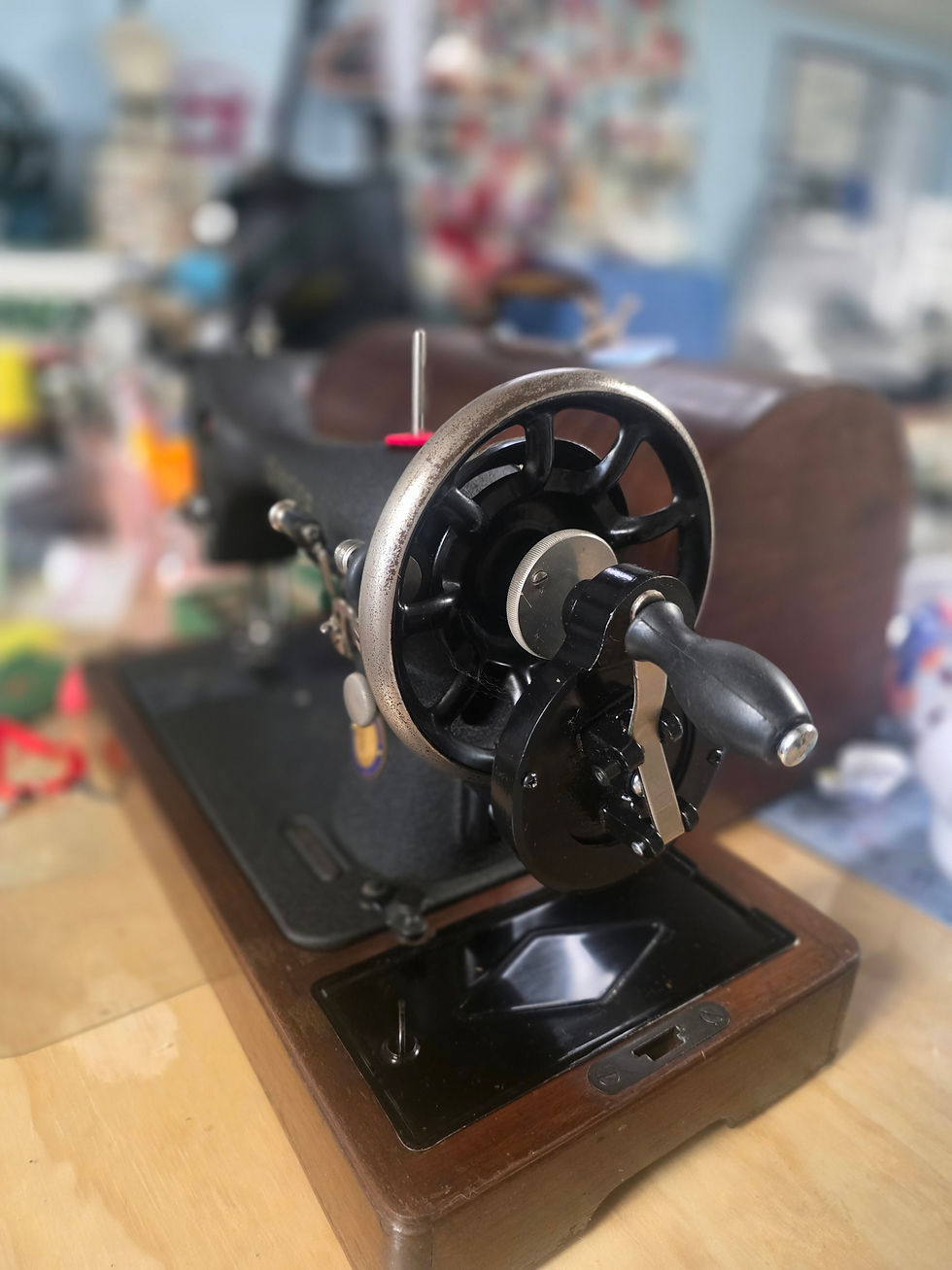 Thumbnail: Singer 128 Centennial 
