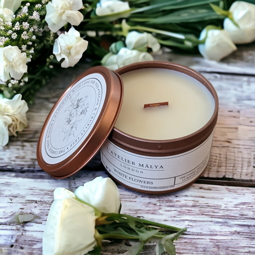 White flowers candle L'atelier Mâlya
