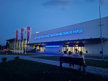 U aprilu na aerodromu Konstantin Veliki zabeležen rast broja putnika od 14%
