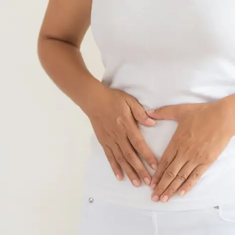 GONFIORE ADDOMINALE: CAUSE E RIMEDI PRATICI DI CUI (QUASI) NESSUNO PARLA