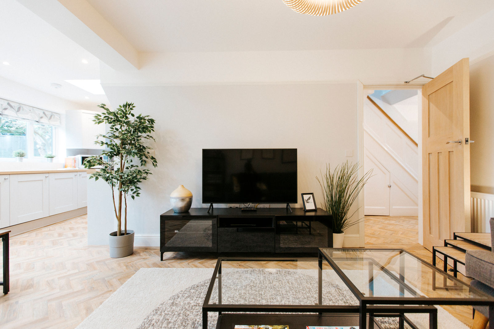 Living room at Snug Shared Living, Reading, UK