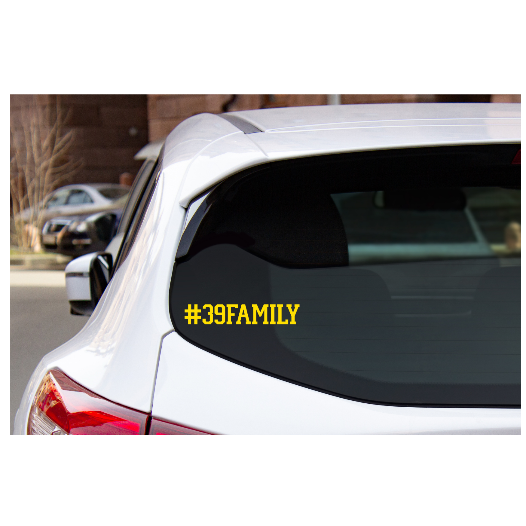 #39FAMILY STICKER