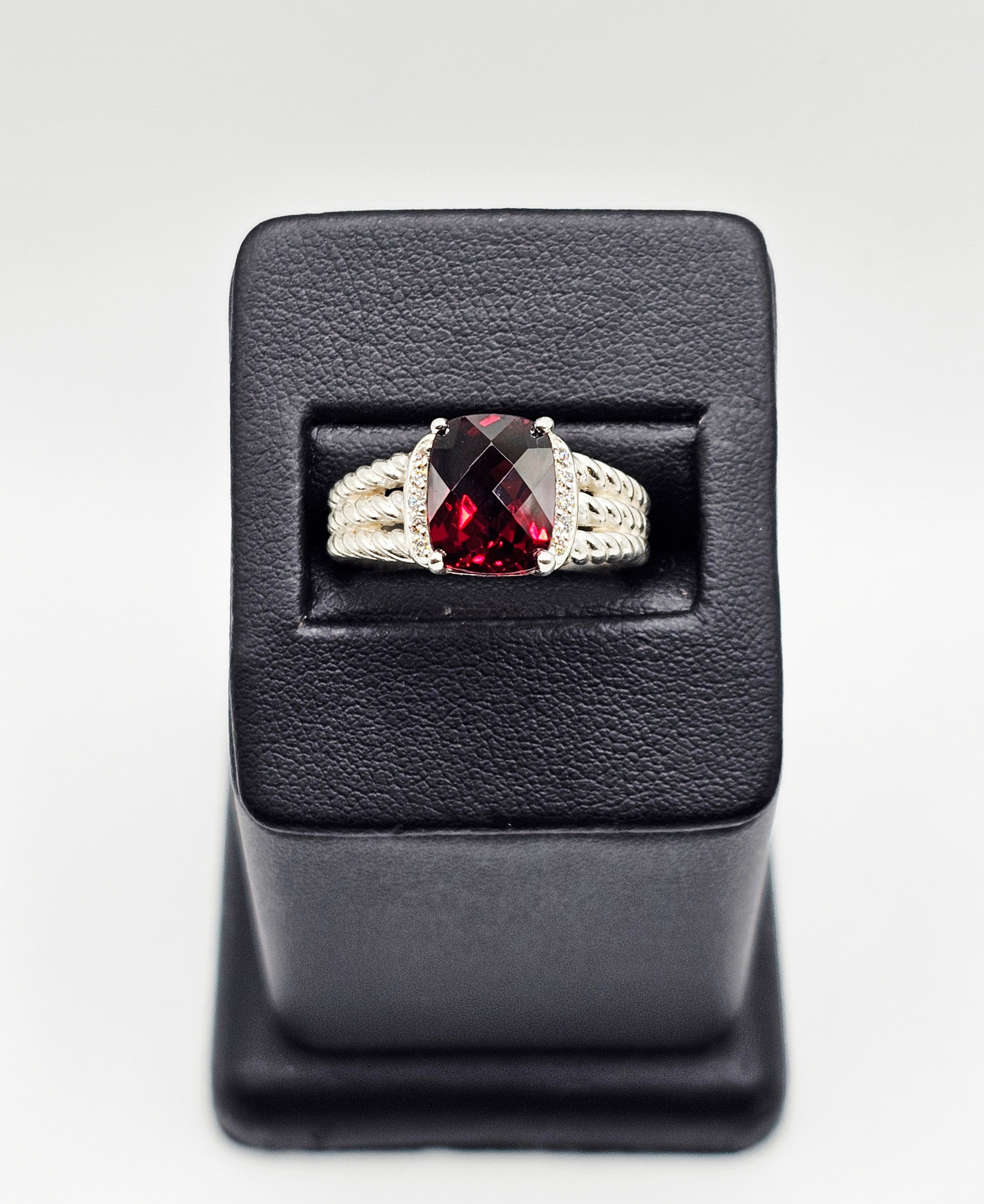 David Yurman Rhodolite Garnet & Diamond Ring