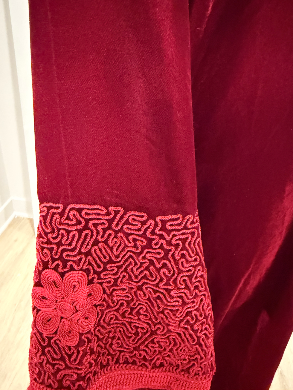 KFTAN © The Reine | Pre-Loved Red Crimson Velour Jellaba