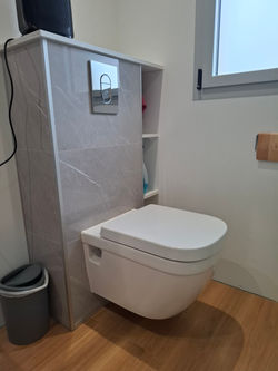 Installation toilette suspendu