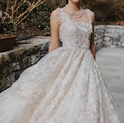 Bridal dress with lace