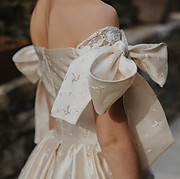 Bridal dress with bows