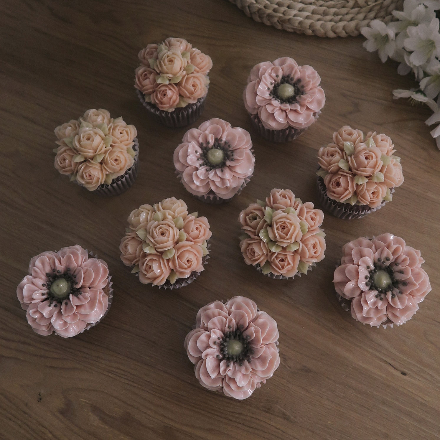 Buttercream Flower Cupcake - BFC007