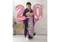 華やかに彩る成人式