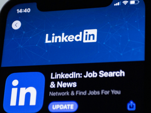 Most People Don’t Use LinkedIn Like Your C-Suite Thinks They Do