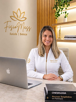 Ingrid Alves Clínica Fisio Mass.jpeg