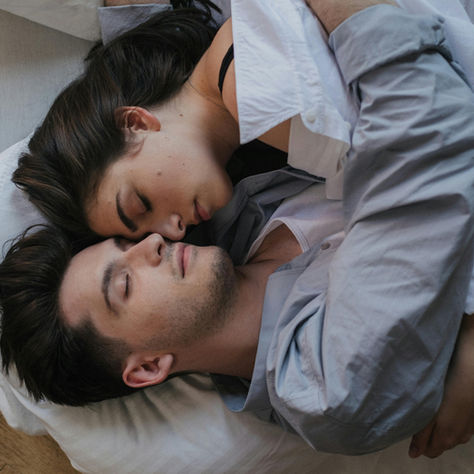 13 Ways to Enjoy a Winter Sunday With Your Spouse