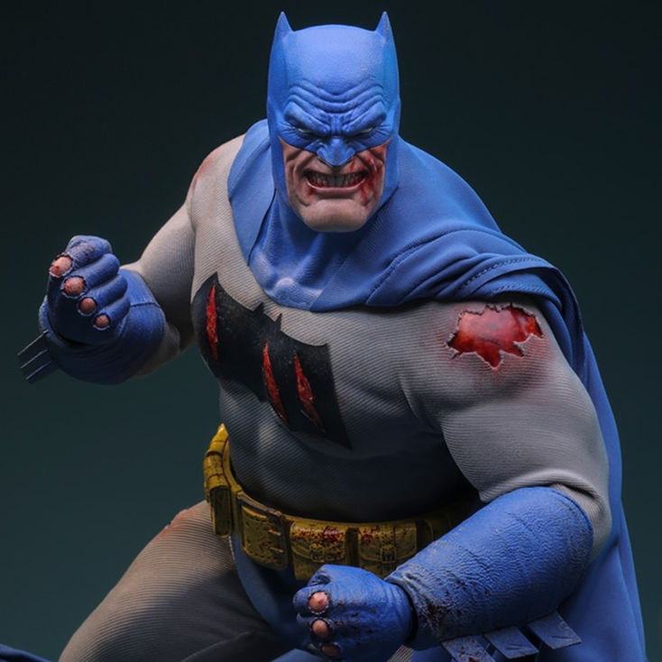 Batman (Battle Damaged)