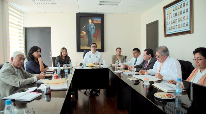 ANALIZAN SEPE Y SNTE MEJORES MECANISMOS PARA APLICAR LA EVALUACIÓN DOCENTE