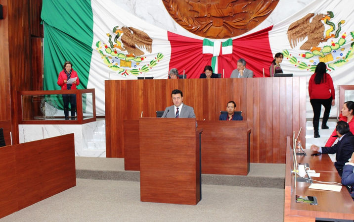 MANDATAN PUBLICAR RESEÑA DE LA BANDERA DE MÉXICO