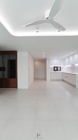 교대역 월드메르디앙 32py