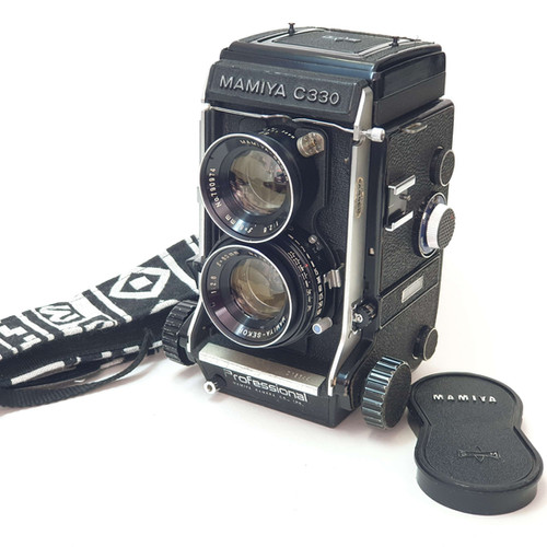 Mamiya C330 Professional 80mm Sekor Blue dot. Fully serviced Film