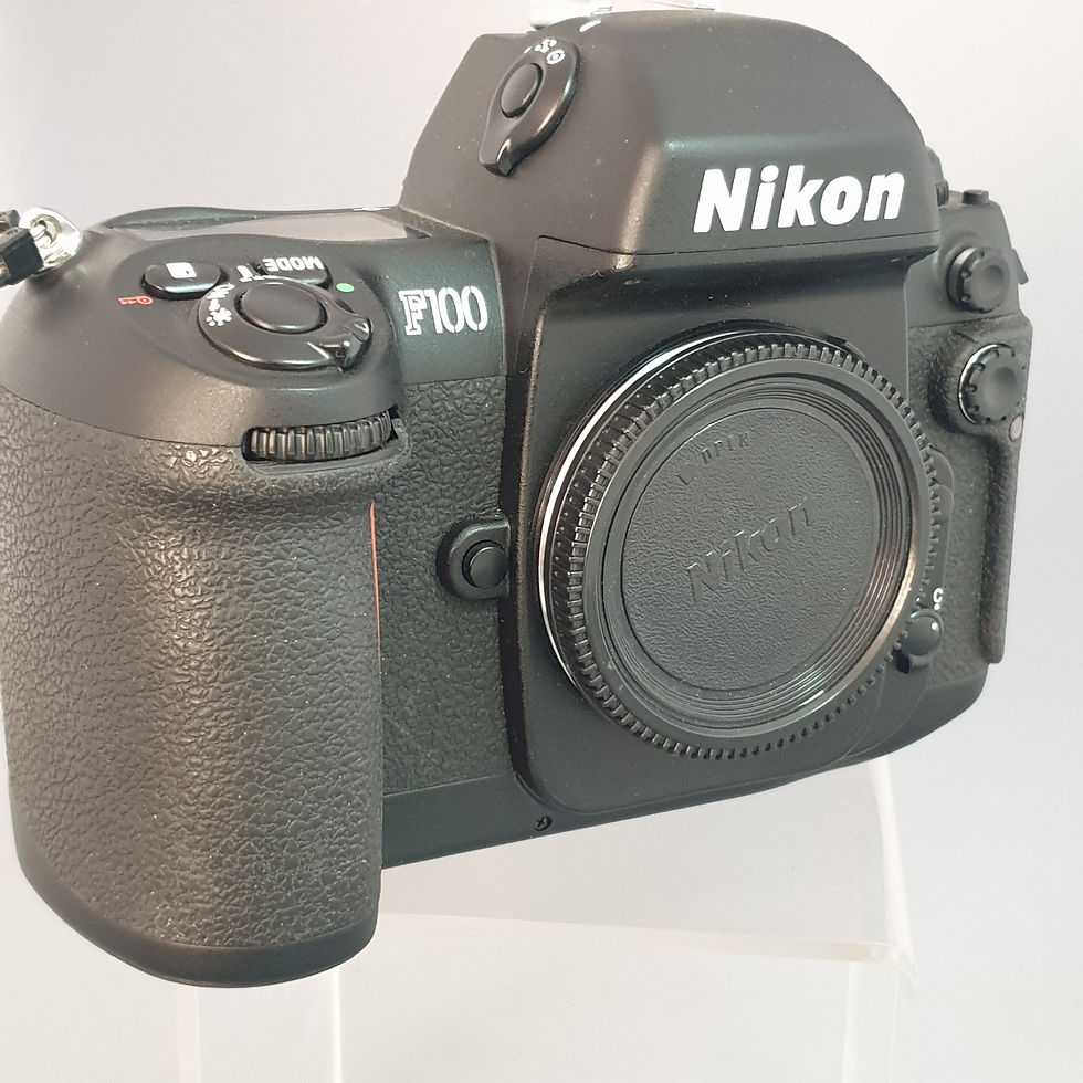 Thumbnail: NIKON F100 body. Excellent.