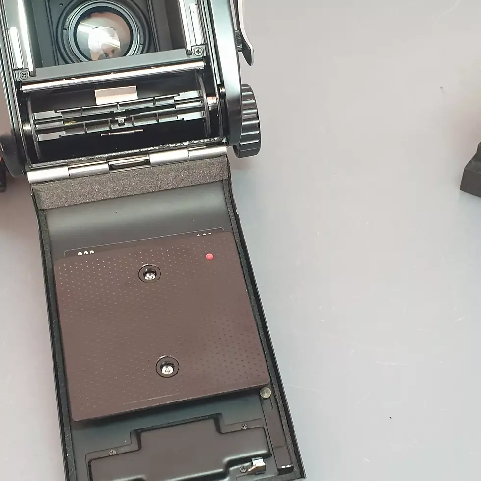 Thumbnail: Mamiya C330 Professional PRO F + SEKOR 80mm f/2.8 – Serviced & Tested