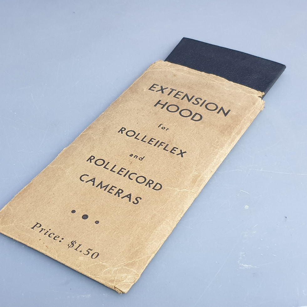 Thumbnail: Extension hood for Rolleiflex TLR 6x6 and 4x4