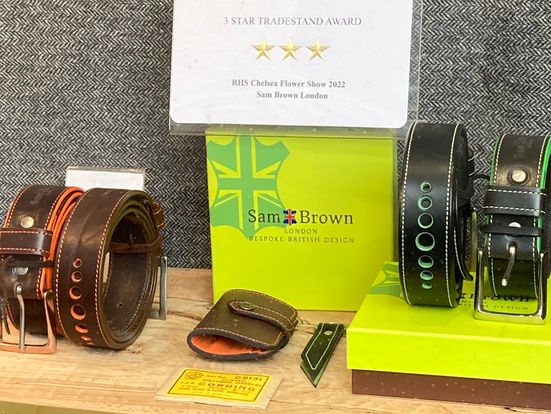 Learn some leatherwork !