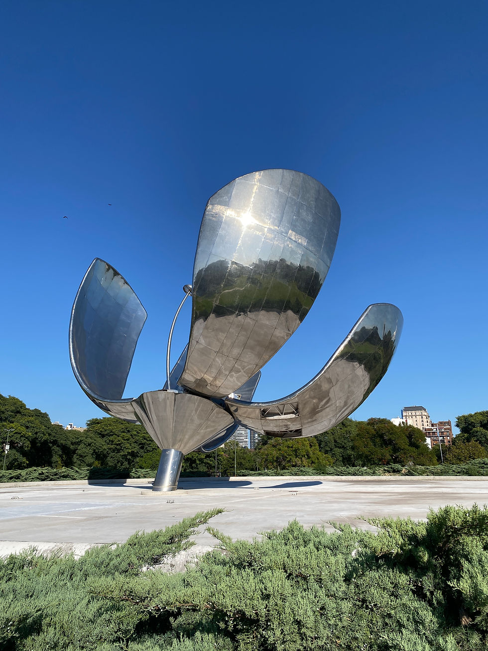 Floralis Generica