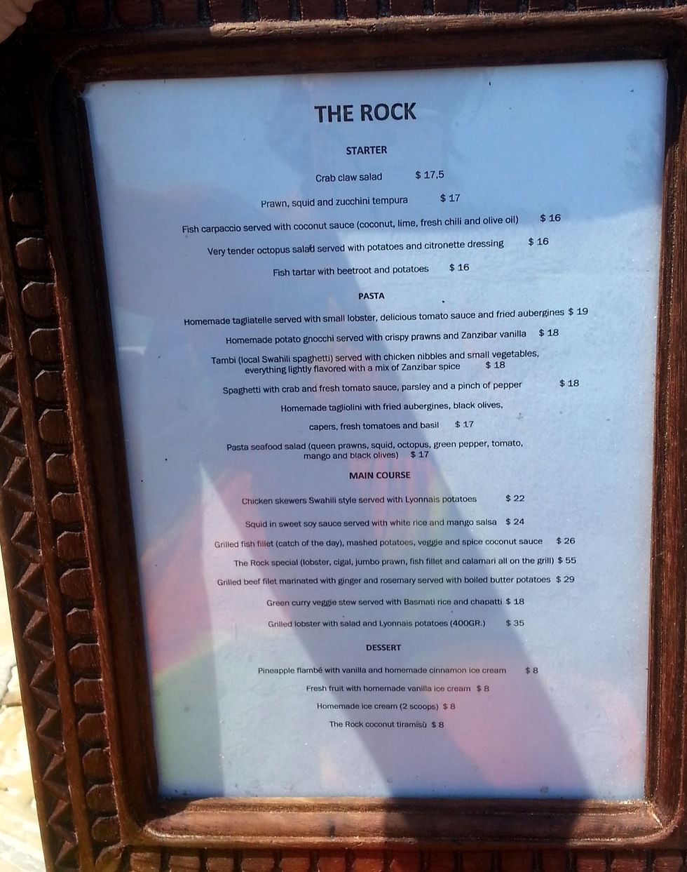 ザンジバル島・The Rock
