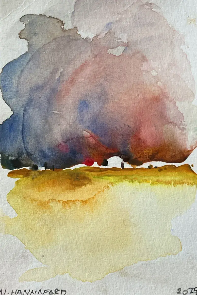 Farmhouse on Horizon