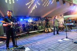 DENNIS LOCORRIERE presents DR HOOK™