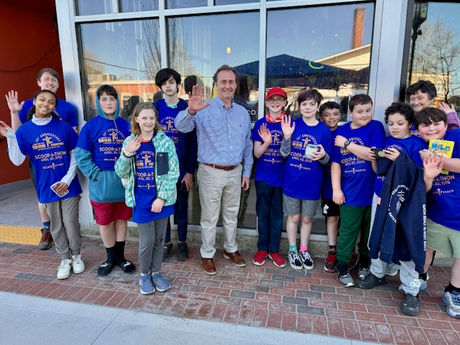 Scoop-a-Thon celebrates 20th year of Teen Center!