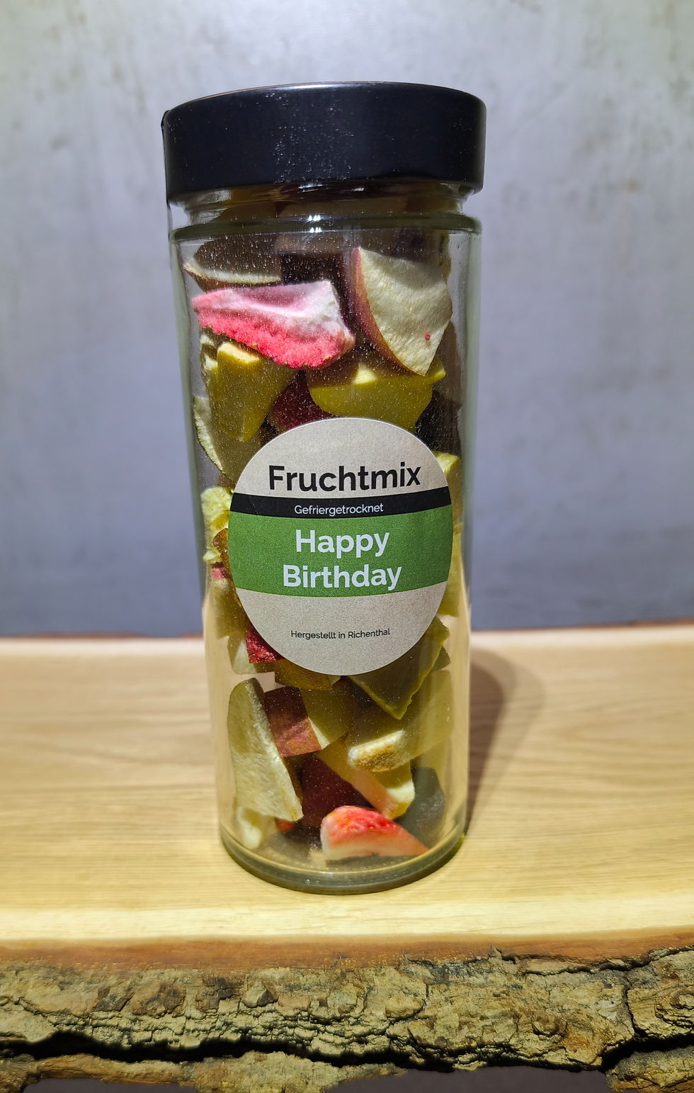 Geschenk "Happy Birthday" gefriergetrocknete Früchte