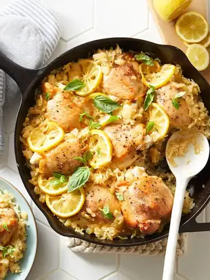 Skillet Lemon-Garlic Chicken and Rice