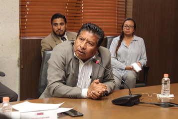 Aprueban dictamen para revertir “Ley OHL” de Eruviel