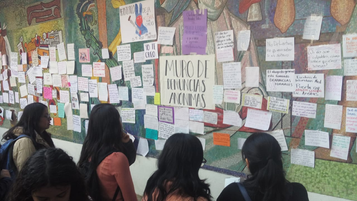 Murales y “tendederos del acoso” desbordan la UAEMex; denuncias se multiplican